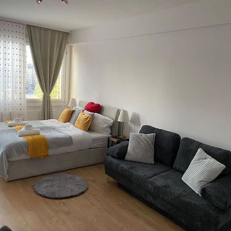 City Center Apartments Am Schwedenplatz Wina Bagian luar foto