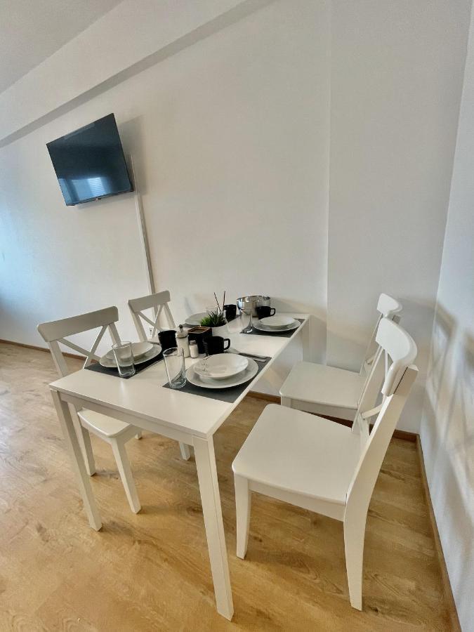 City Center Apartments Am Schwedenplatz Wina Bagian luar foto