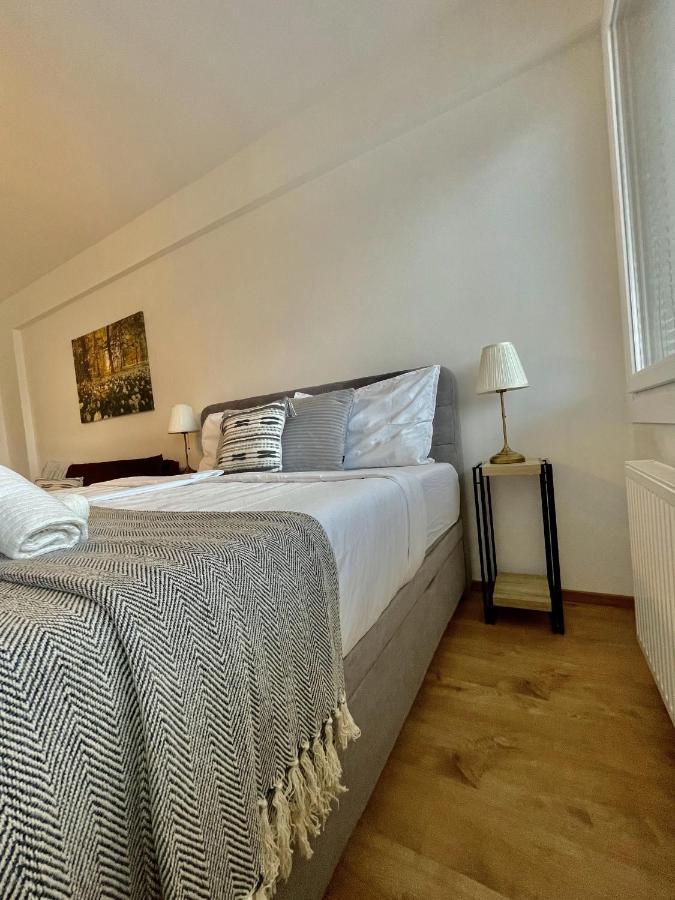 City Center Apartments Am Schwedenplatz Wina Bagian luar foto