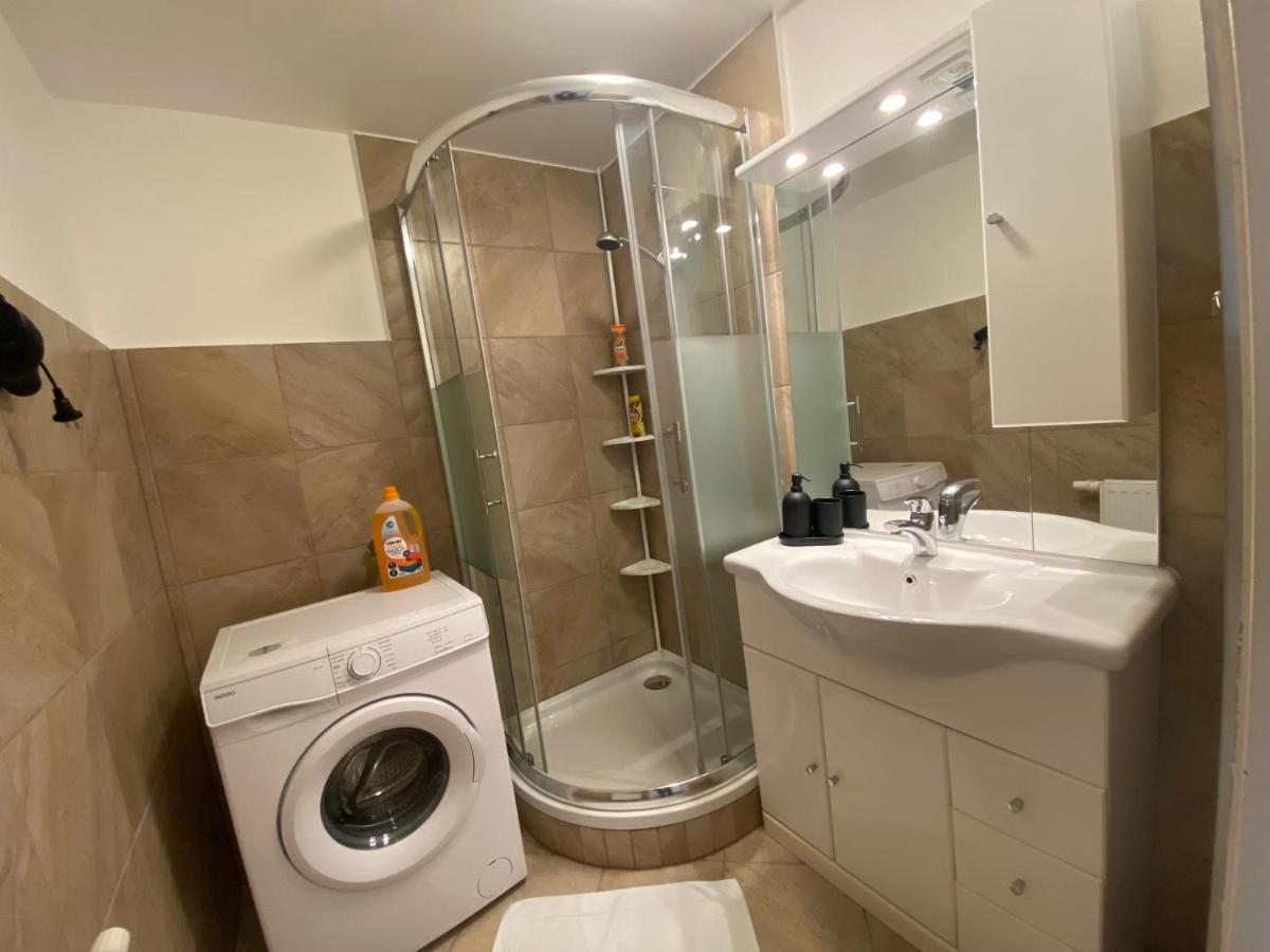 City Center Apartments Am Schwedenplatz Wina Bagian luar foto