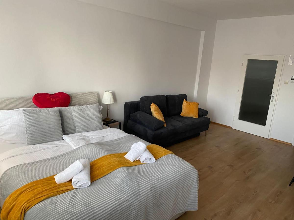 City Center Apartments Am Schwedenplatz Wina Bagian luar foto